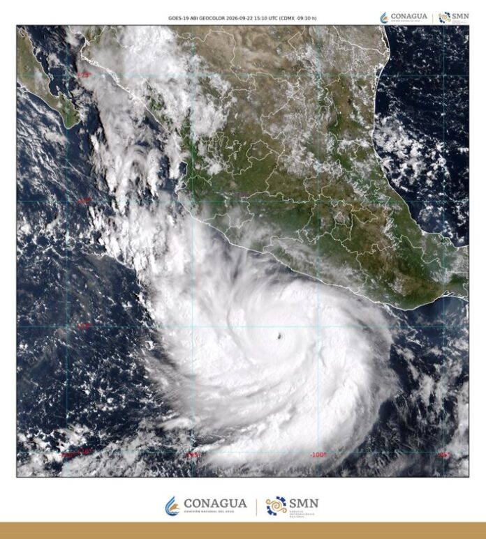 Huracán Polo se mantiene en categoría 5; provocará lluvias intensas y oleaje de hasta seis metros