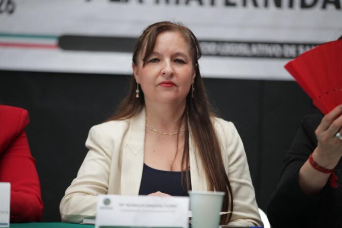 Urge atender la maternidad subrogada para prevenir abusos: Angélica Rivadeneyra