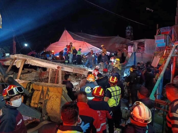 Explosión de pirotecnia deja decenas de lesionados durante fiesta patronal en Temascalcingo