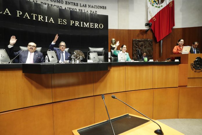 Senado avala clave única para inmuebles; oposición advierte riesgos para municipios