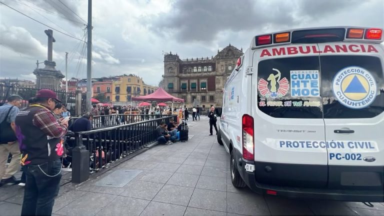Menor de 17 años da a luz durante traslado tras entrar en labor de parto en Metro Zócalo