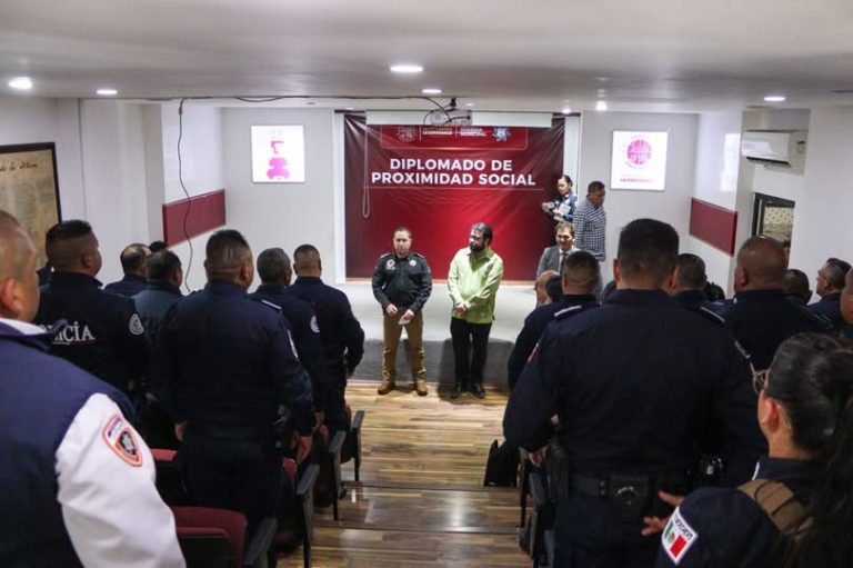 Capacitan a mandos policiales de Naucalpan en prevención y atención de conflictos comunitarios
