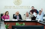 Senado avanza en restricciones al uso de celulares en escuelas; reforma contempla excepciones