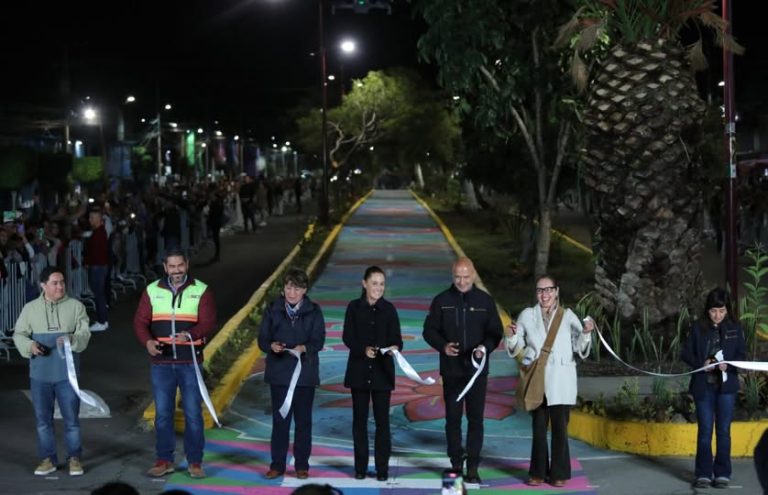 Inauguran Sendero Seguro en Ecatepec con mil 220 luminarias y más de 6 mil plantas