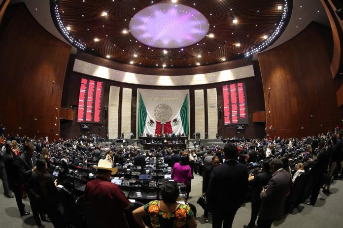 Diputados avalan en lo general nueva ley de pagos digitales; Hacienda podrá definir sectores sin efectivo