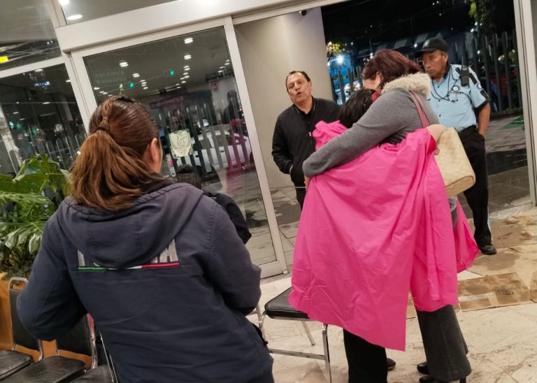 Localizan a dos jóvenes reportadas como desaparecidas en Ecatepec; ambas regresaron con sus familias