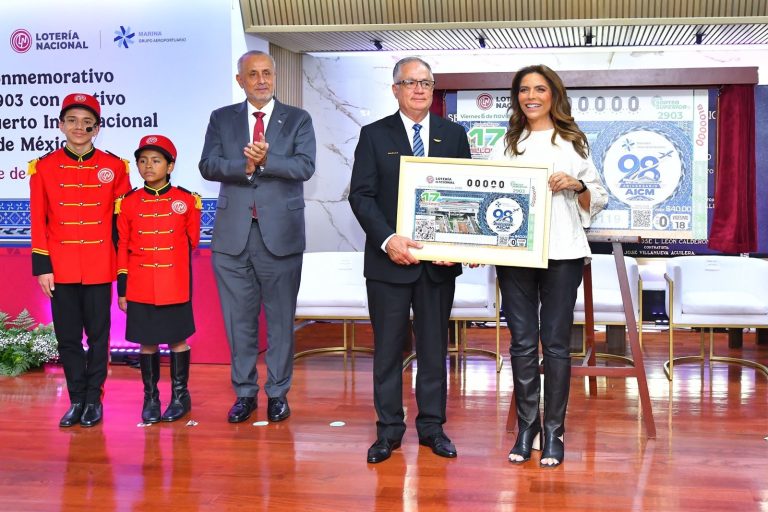 AICM celebra 98 años con billete de lotería; sorteo ofrecerá premio mayor de 17 millones